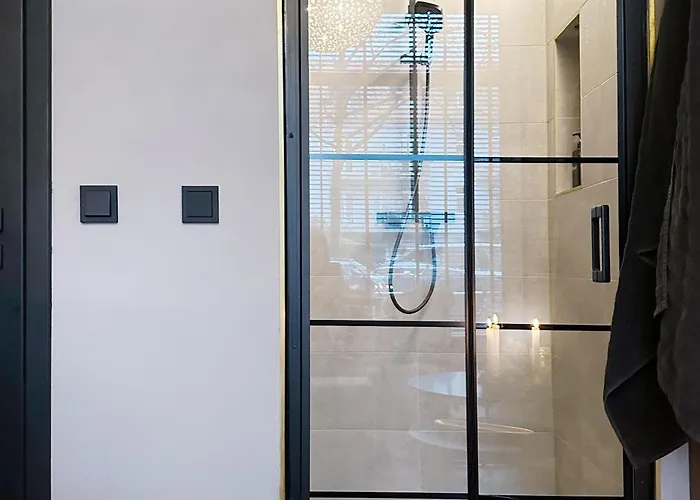 Apartament Black 2 Luxus In Alsternaehe